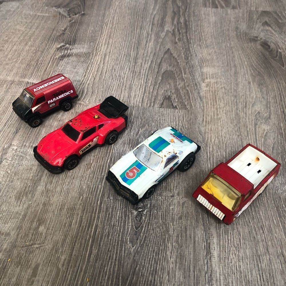 Vintage Lot Of 4 Tonka Toy Cars Paramedic Clutch Popper Pressed Steel Truck READ